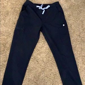 Figs Yola Scrubs Never Worn- SMALL PETITE